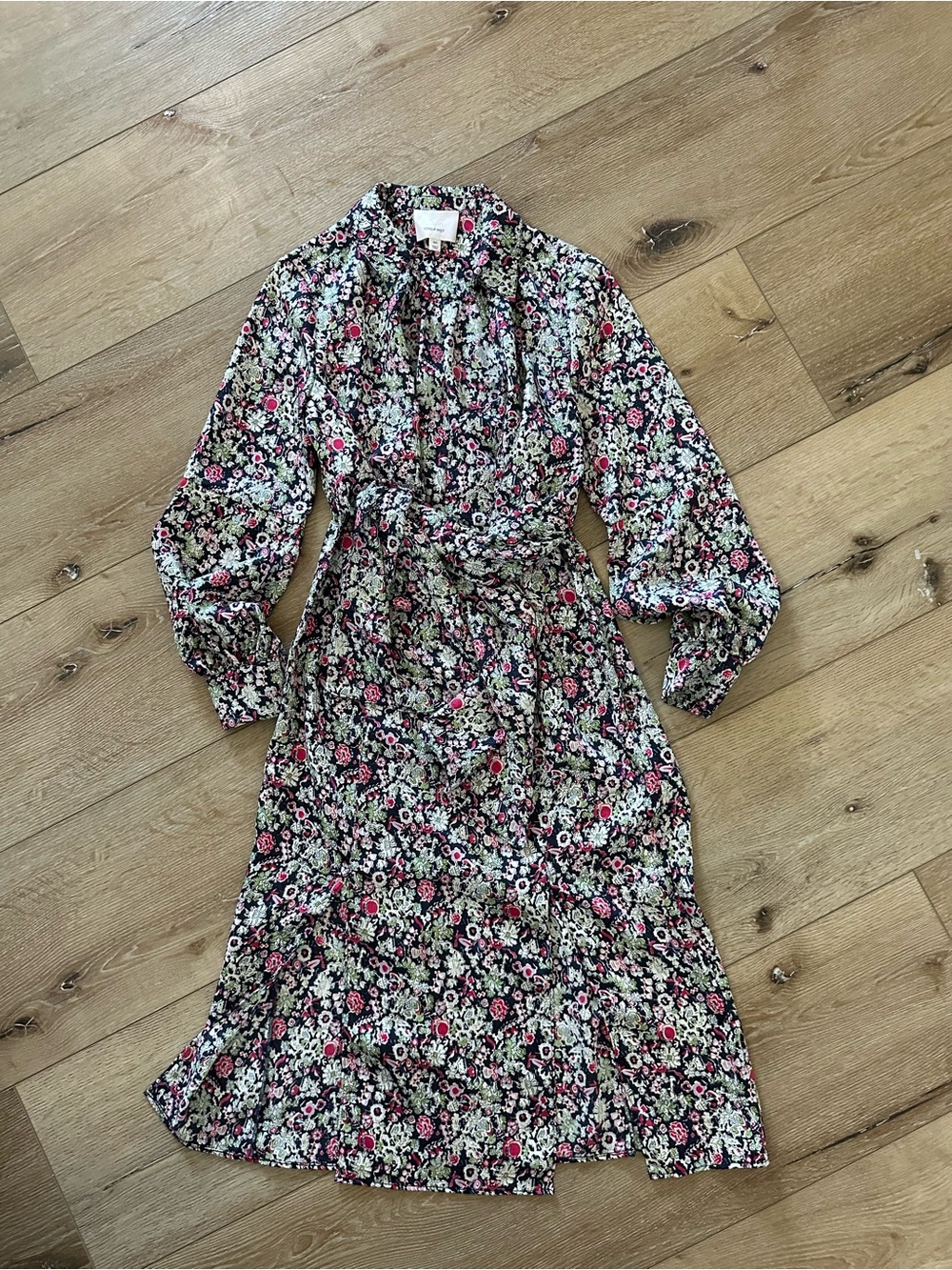 cinq a sept Floral Midi Dress - Picture 6 of 13